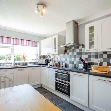 Cororion Cottage Benllech Exterior photo
