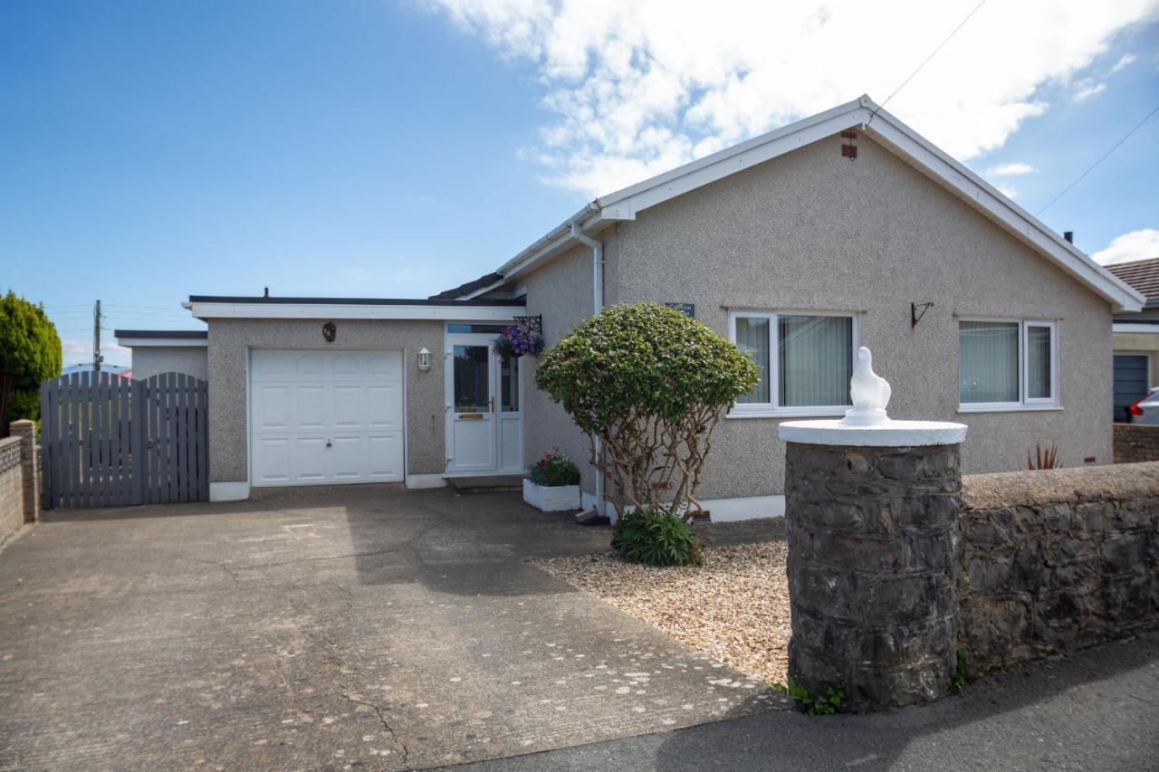 Cororion Cottage Benllech Exterior photo