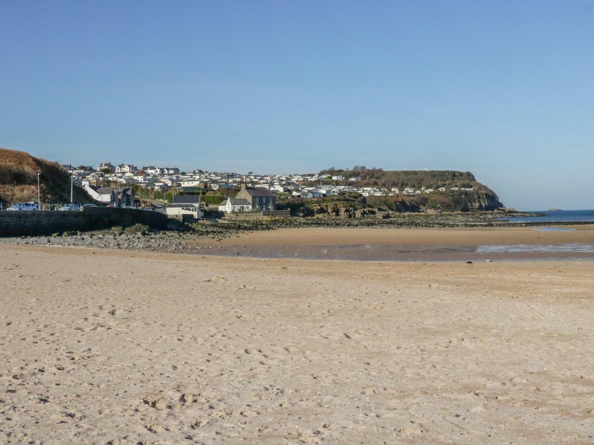 Cororion Cottage Benllech Exterior photo